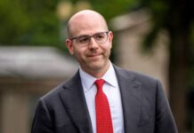 Senate Confirms Trump Adviser Stephen Miran as Federal Reserve Governor Amid Independence Concerns