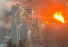 Ternopil in Flames: Families Buried Alive as Missiles Shatter Western Ukraine Rescuers are working at the scene of the crash in Ternopil