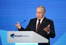 Putin warns Russia will consider resuming nuclear weapons tests if US stages similar trials. Vlandimir Putin