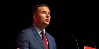 “Wes Streeting Quits as UK Health Secretary, Rebukes Keir Starmer After Labour’s Defeat” “Wes Streeting Resigns as UK Health Secretary, Rebukes Keir Starmer After Labour’s Defeat”