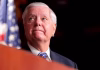 Graham Asked Staffer to Call 911 Before Death Graham Asked Staffer to Call 911 Before Death