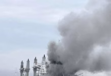 Iran and U.S. Attack Tankers as Strait of Hormuz Conflict Escalates Tanker damaged during Gulf conflict