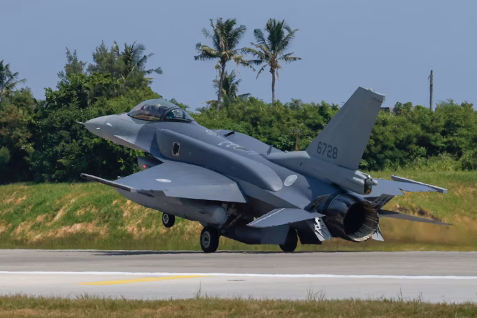 Taiwan Receives First New F 16V Fighter Jets